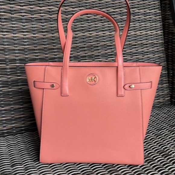 Michael Kors Carmen Large Leather NS Tote Sherbert - Picture 2 of 15